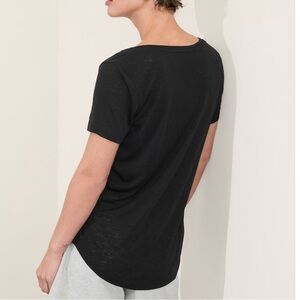 Athleta Breezy V Neck T Shirt